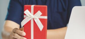 Lire la suite à propos de l’article Des cadeaux et bons d’achat de Noël exonérés de cotisations sociales !