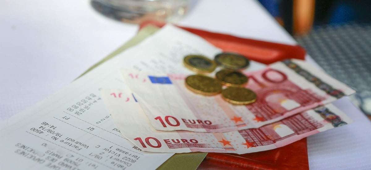 You are currently viewing Pourboires : le régime social et fiscal de faveur est prolongé